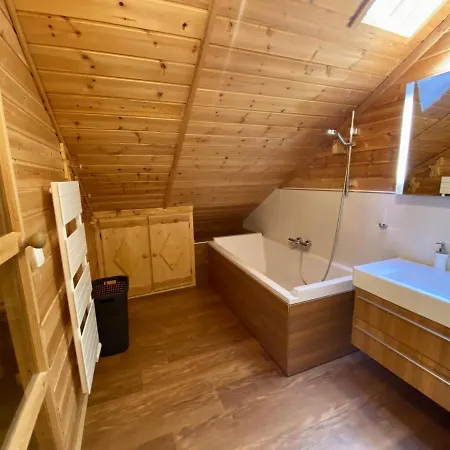 : De 100m², Sauna, 6 Pers - Fr-1-758-11 Lejlighed *